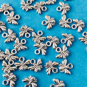 Tiny Bee Charm-Bee Pendant Double Sided-Antique Silver Tone-Bulk