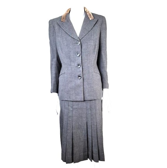 Vintage Suit 1940s Grey Tailored Jacket Pleated Skirt Size 8
