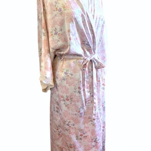 Vintage Bath Robe Pink 1990's Kimono Jacket Floral Print Satin Lace Coat Size M
