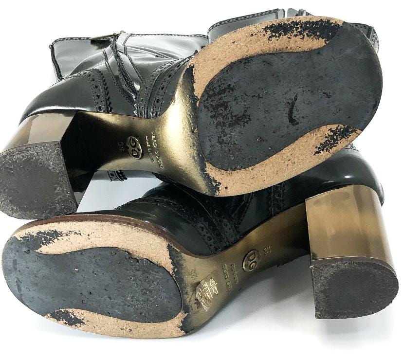 Dolce & Gabbana Boots Zip up Dark Brown Gold Heel Size 39 Round Dolce & Gabbana Boots Zip up Dark Brown Gold Heel Size 39 Round
