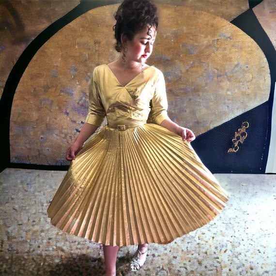 Vintage Dress 1940's Gold Lame Justin Mccarthy Designer Size 6
