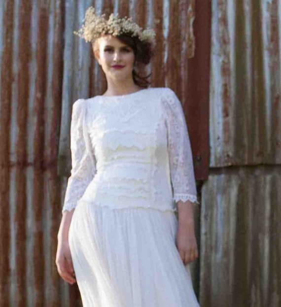 green emerald velvet dress Tea Length Wedding Dresses | Best Tea Length Bridal Dress main image 0