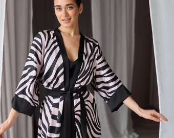 Printed silky pajama set, kimono bathrobe, pants and top, luxury loungewear, animalistic print, gift for her, sexy homewear, nightwear, jams