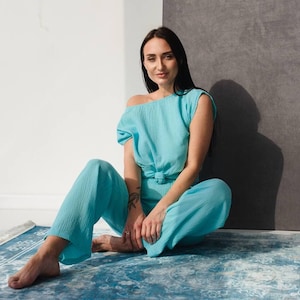Pigiameria in cotone mussola naturale, pantaloni pigiama e pantaloncini super soft set saranno i migliori regali per esater, regalo per la festa della mamma, scatola regalo per le donne
