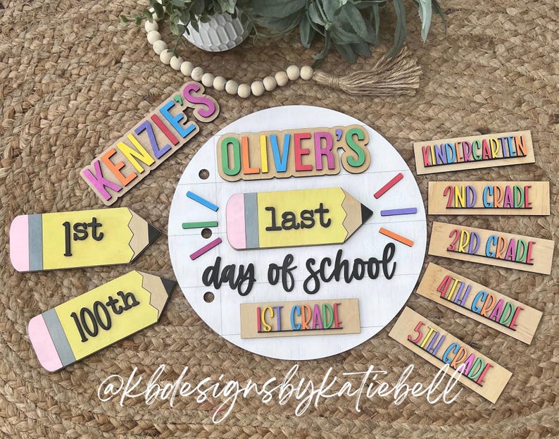 Personalized First Day of School Interchangeable Name Sign, Last Day of School Sign, 100th Day of School Sign, Picture Prop, K-12 Grades bild 1