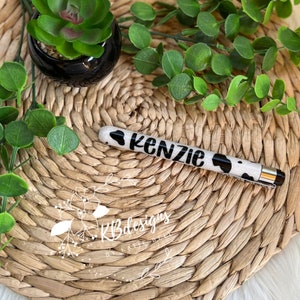 Cow Print Light Pen,  Personalized Medical Light Pen, Glitter Light Pen, Nurses Light Pen, Drs Light Pen, Glitter Medical Pen,  Light Pen