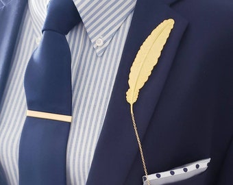 Gift Wrapped Feather Jewellery Suit Accessory Business Gift Gold Lapel Pin for Men