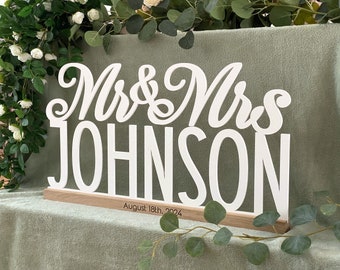 Mr and Mrs Table Sign, Freestanding Mr and Mrs Sign, Freestanding Last Name Sign, Head Table Decor, Freestanding letters, Wedding Decor