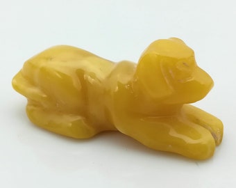 7.4gr Baltic amber carved figurine dog puppy, genuine vintage egg yolk butterscotch Baltic amber dog sculpture