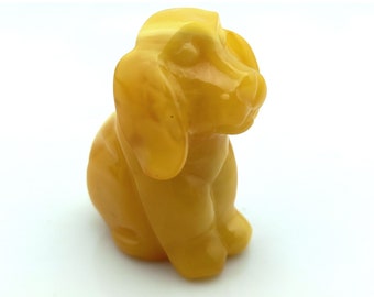 19.6gr Baltic amber carved figurine dog, genuine vintage egg yolk butterscotch Baltic amber dog sculpture