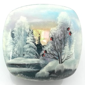 Russian Lacquer Robin Box Fedoskino with Mother of Pearl Inlay hand painted