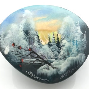 Russian Lacquer Robin Box Fedoskino with Mother of Pearl Inlay hand painted