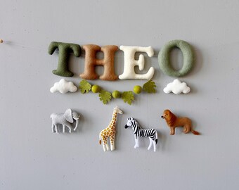 Faixa de feltro com nome Safari: Decoração para berçário de animais da selva
