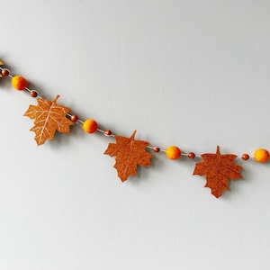 Felt Fall Leaf Garland: Autumn Thanksgiving Decor