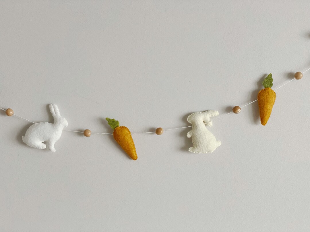 Felt Easter Garland: Bunny & Carrot Spring Decor (130cm) - Etsy