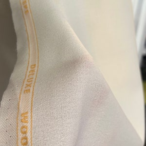 Superfine Wool Crepe &quot;Winter White (1812)