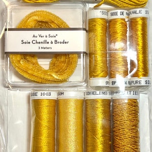 Au Ver A Soie & Accentuate- Ensembles de Soie - &quot;Sunshine&quot; Yellow