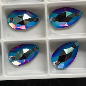Swarovski 3230 Pear Sew-On 12x7mm Amethyst Shimmer (4 PIECES)
