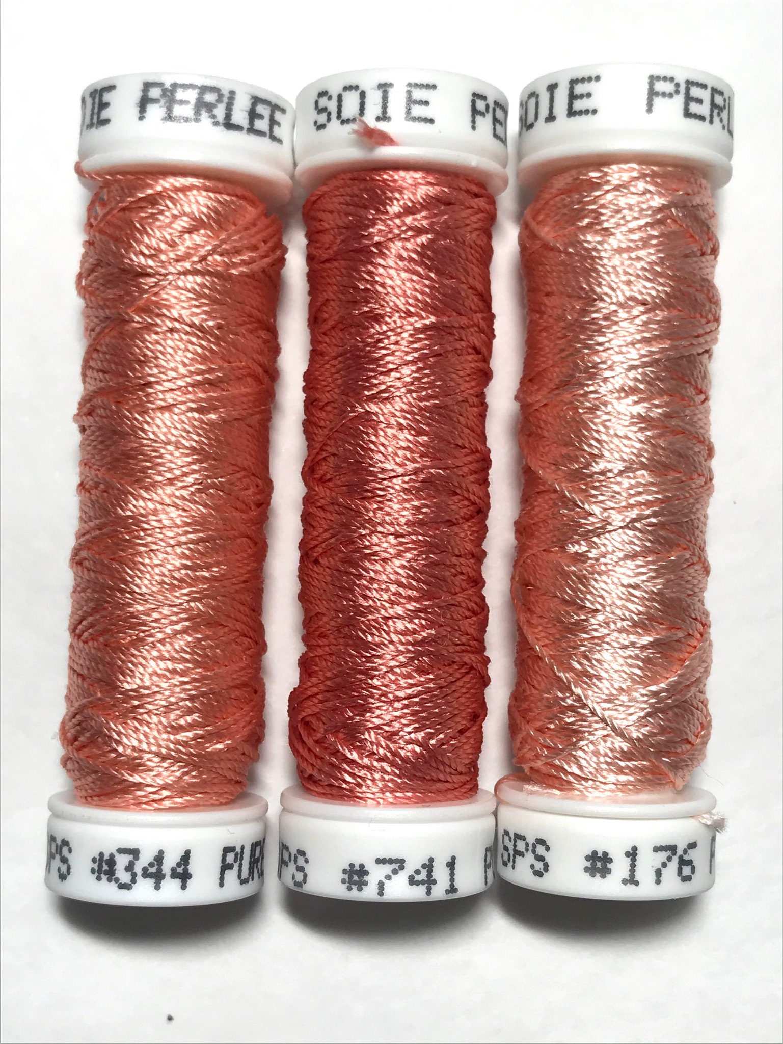 Gutermann Sew-All Thread 500m/547y IVORY #800 (1 SPOOL)