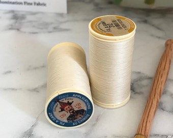 Sajou- No. 312 Ecru GLOVING THREAD- Fil a gant au Chinois- Spool (150m) or Cone (1000m)