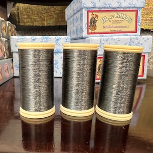 Sajou No. 165- DARK GRAY/ GREY Metallic Thread- Fil au Chinois