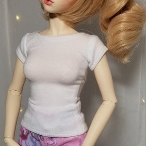 Fitted T-Shirt for Mini Dollfie Dream, Minifee, Imomodoll, and Other 1/4 MSD Dolls - White