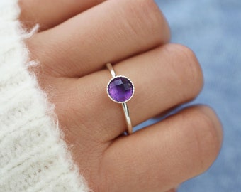 Amethyst ring, sterling silver 925, February birthstone ring, adjustable amethyst ring, purple jewelry with natural stone, gift for her