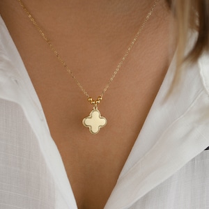 Clover cross necklace deals