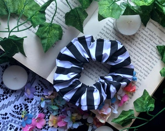 Black and White Stripe Scrunchie | Handmade