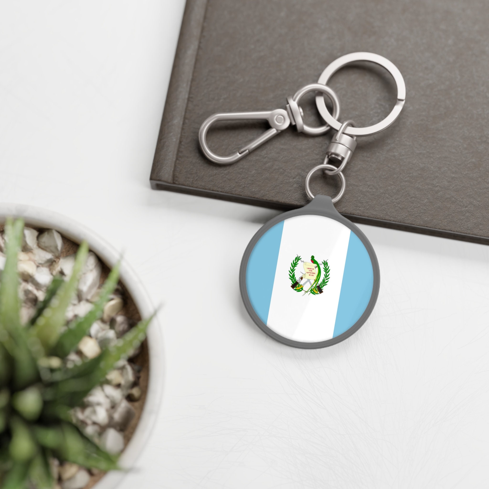 Llavero Estilo Bandera Nacional Guatemala, Abrebotellas, Recuerdo Creativo, Llavero De Regalo, Accesorios