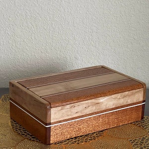Mahogany maple jewelry box
