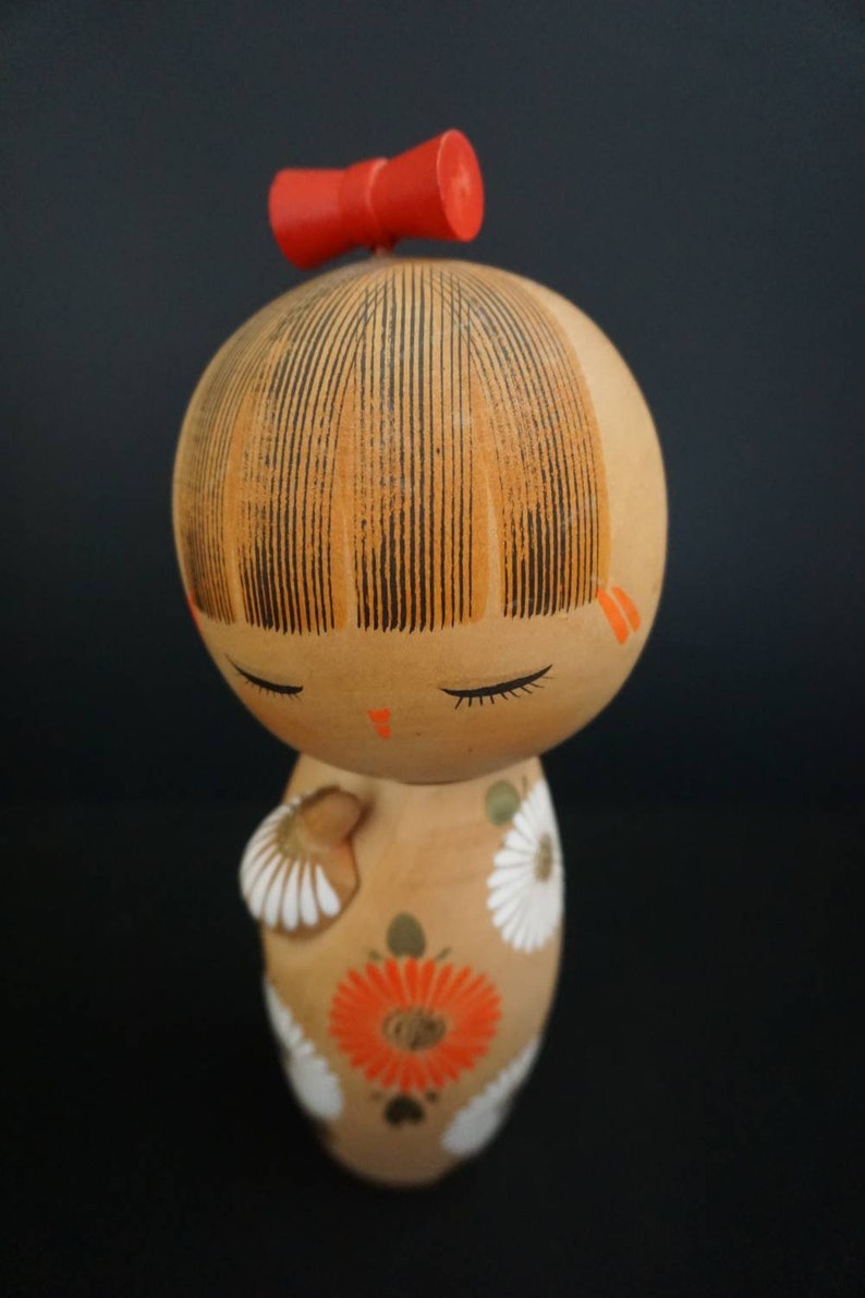 aoki ryoka kokeshi
