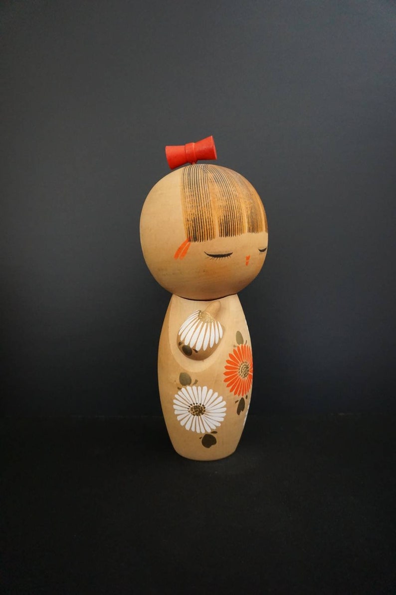 aoki ryoka kokeshi