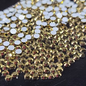 High Quality BRILLANTE™ GOLD HEMATITE Glass Hotfix Iron On Rhinestones