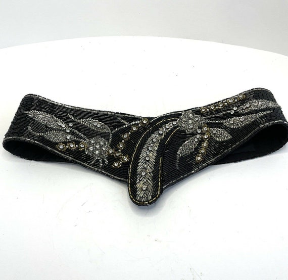 Vintage fully beaded belt Vintage 1920s Womens Hand Beaded Floral Belt, Antique Art  main image 4