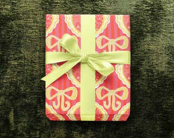 Papier cadeau de Noël rose - Papiers peints de Noël illustrés, papier cadeau élégant pour les fêtes, papier cadeau aquarelle pour les fêtes, cadeau durable