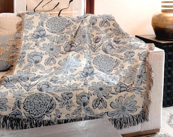 Manta tejida con estampado floral, tapiz de pared estilo cottage core, toile de Jouy azul, regalo para el hogar, manta para sofá y cama, decoración de primavera, Día de la Madre