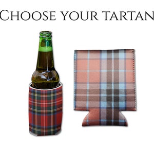 Scottish Clan Tartan Dosenkühler, Ihre Familie Tartan Drink Coolie, 12 Unzen. Cozie Geschenk, Clans Wallace MacDonald Fraser Campbell and More