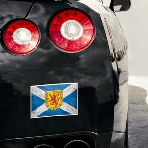 スコットランド王室旗ステッカー、サルタイア・ランパント・ライオン・バナー耐候性ステッカー、スコットランド旗ステッカー、スコットランド・バンパーステッカー