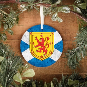 Scottish Royal Banner Flag Ornament, Scotland Heraldry Crest Christmas Tree Decoration, Scotsman Gift Holiday Tree Hanger, Saltire Cross