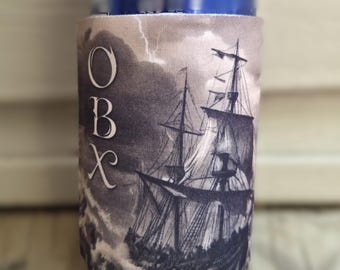 Porta-latas Outer Banks, Porta-latas de navio pirata de Outer Banks, Carolina do Norte, Lembrança de naufrágio de Outer Banks, Porta-latas vintage com tema costeiro