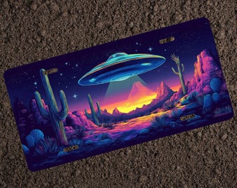 Alien Abduction License Plate – Surreal Desert UFO Car Decor