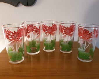 Red flowers glasses with green leaves vintage tumblers