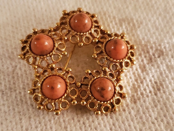 Vintage brooch Sarah Coventry pin costume jewelry - image 1