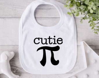 Geek Baby Bib, Math Geek Baby Gift, Nerdy Baby Bib, Math Baby Bib, Cutie Pi Bib, Math Teacher Baby, Geek Baby Shower Gift, Gender Neutral