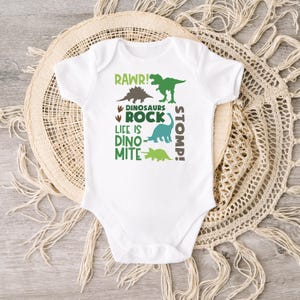 Dinosaur Baby Clothes, Newborn Dinosaur Outfit, Dinosaur Baby Bodysuit, Cute Baby Bodysuit, Dinosaur Baby Shower, New Parent Gift, Baby Gift