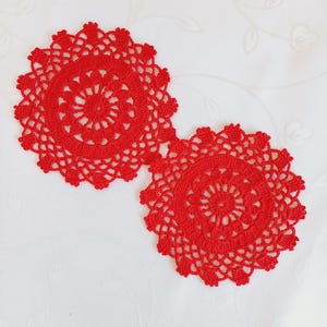 Set of 2 Red Crochet Coasters 13.5cm/5&quot; Lace Doilies Table Placemats decor. Small Crochet Doily Napkin Mandala Bohemian Handmade Flower
