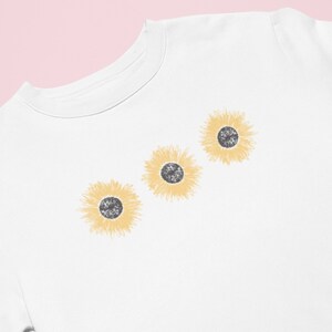 Sunflower Sweatshirt, Sunflower Crewneck Sweatshirt, Aesthetic Sweatshirt, Botanical Sweatshirt, Vintage Sunflower, Aesthetic botanical