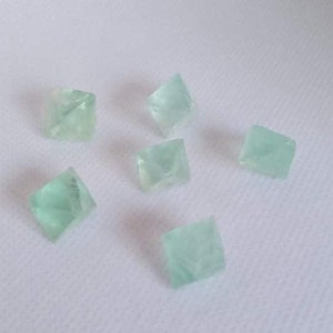 Grüner Fluorit-Oktaeder