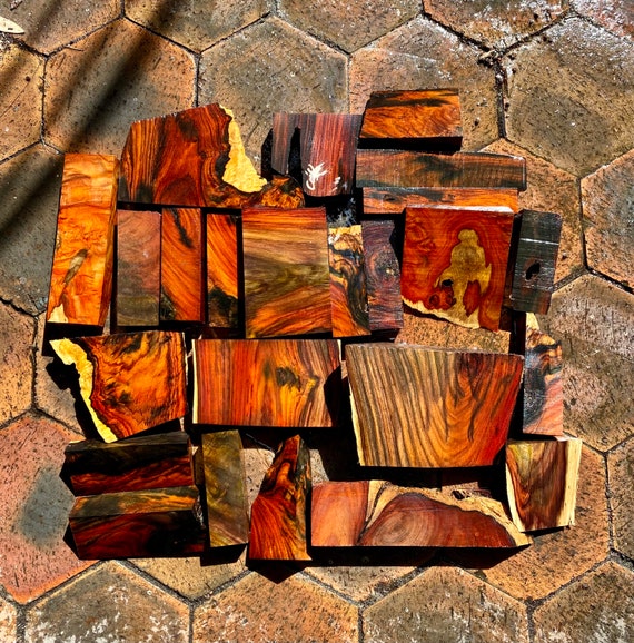 Extra Large Size Exotic Siamese Rosewood Offcuts for Woodworking Extra Large Size Exotic Siamese Rosewood Offcuts for Woodworking